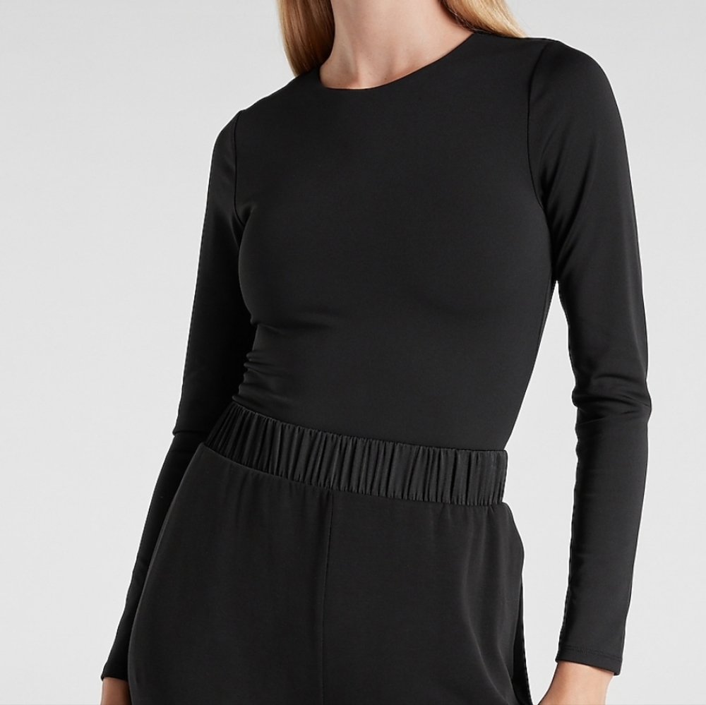 Express Body Contour Double Layer Crew Neck Thong Bodysuit - Picture 2 of 6